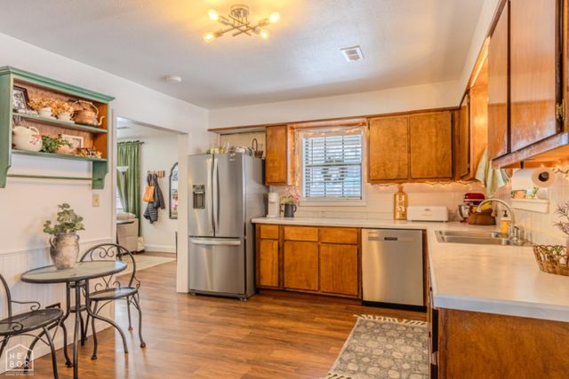 118 W 5th Street, Rector, AR 72461