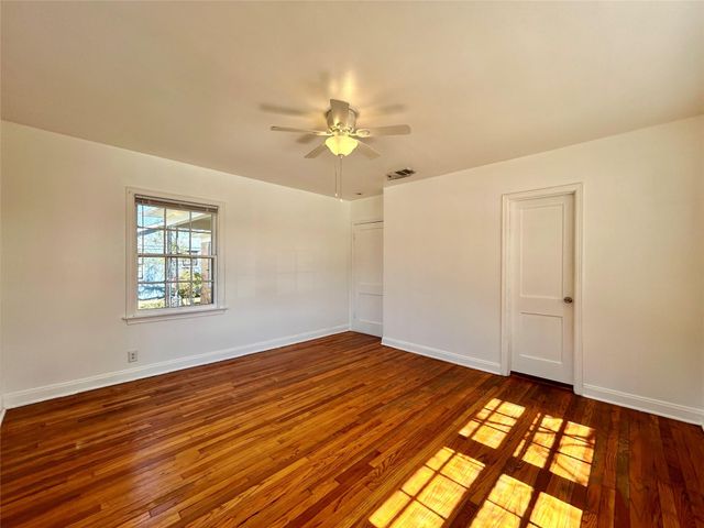 5207 Shoal Creek BLVD, Austin, TX 78756