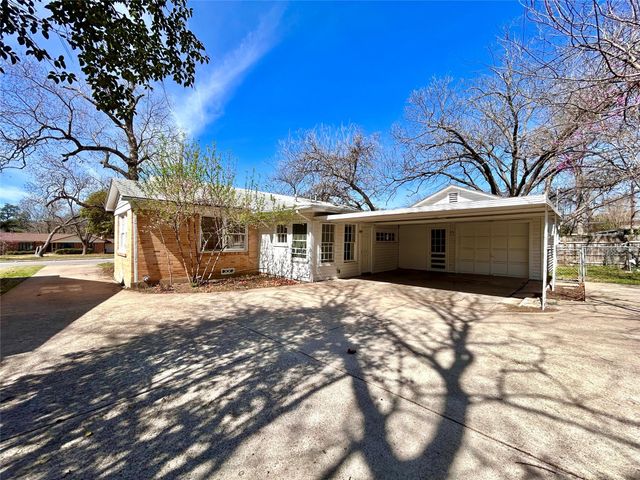 5207 Shoal Creek BLVD, Austin, TX 78756