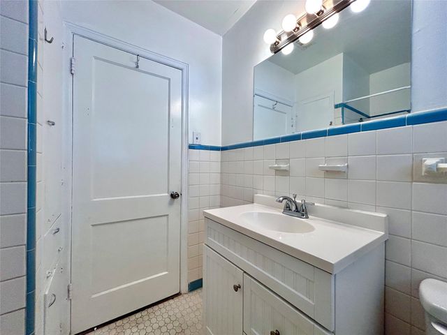 5207 Shoal Creek BLVD, Austin, TX 78756