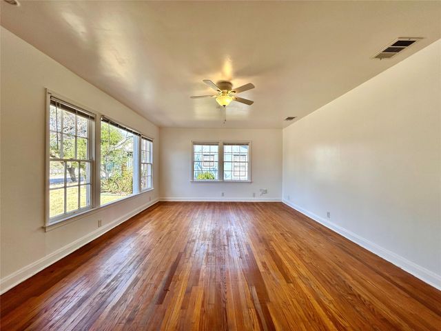 5207 Shoal Creek BLVD, Austin, TX 78756