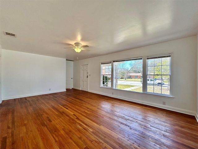 5207 Shoal Creek BLVD, Austin, TX 78756