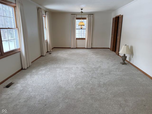 167 E 150 S, Crawfordsville, IN 47933