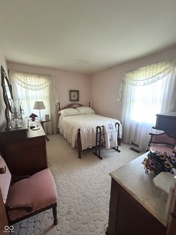 167 E 150 S, Crawfordsville, IN 47933