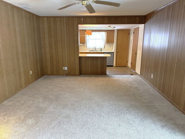 167 E 150 S, Crawfordsville, IN 47933