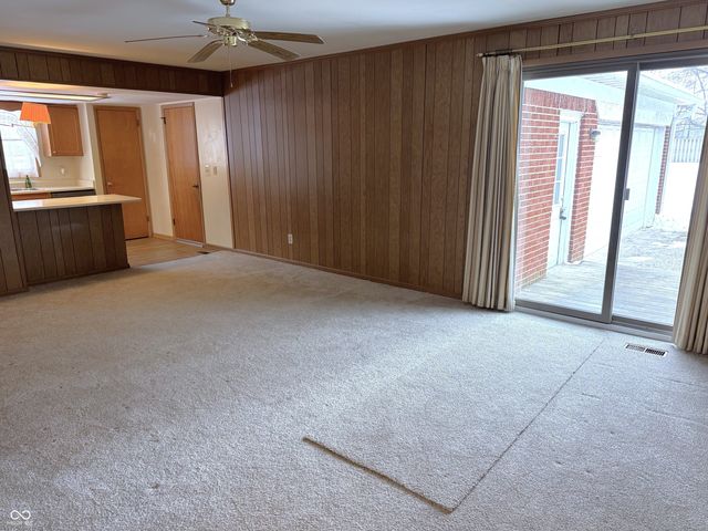 167 E 150 S, Crawfordsville, IN 47933