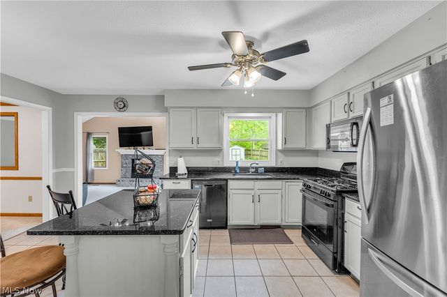 5181 Hanover Drive, Medina, OH 44256