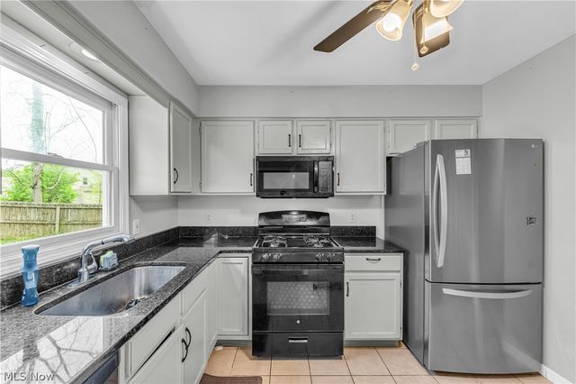 5181 Hanover Drive, Medina, OH 44256