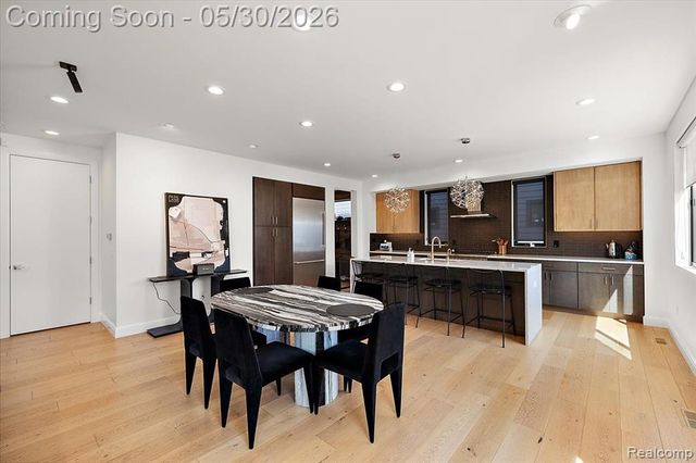 4102 Woodland Avenue, Royal Oak, MI 48073