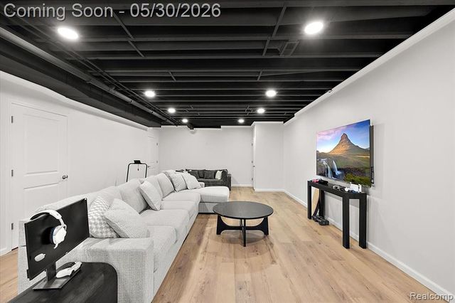 4102 Woodland Avenue, Royal Oak, MI 48073