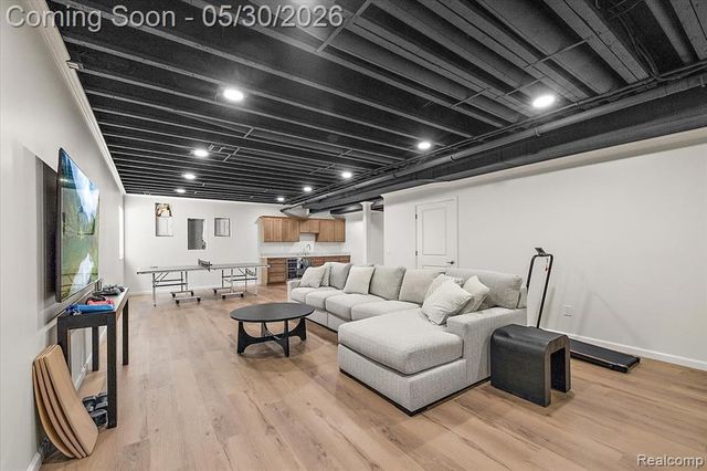 4102 Woodland Avenue, Royal Oak, MI 48073