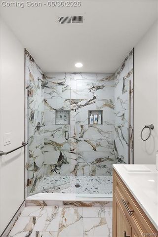 4102 Woodland Avenue, Royal Oak, MI 48073