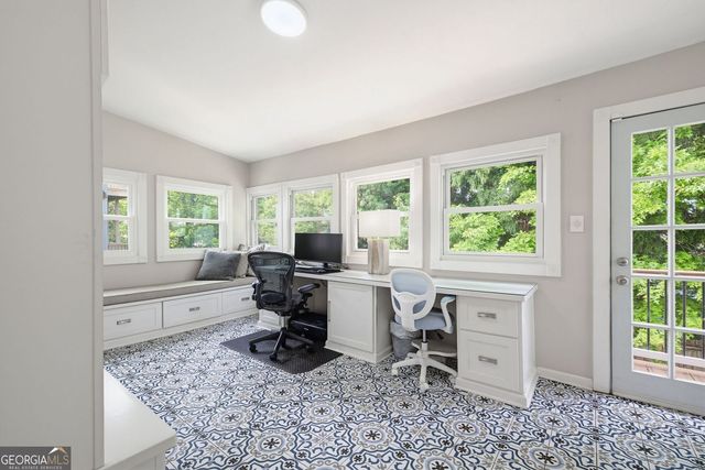 570 East Avenue NE, Atlanta, GA 30312
