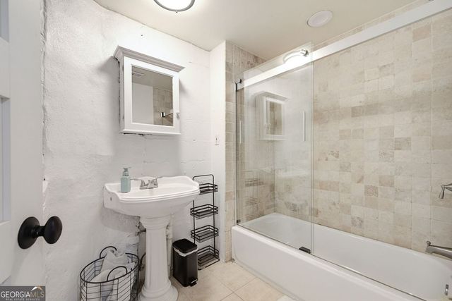 570 East Avenue NE, Atlanta, GA 30312