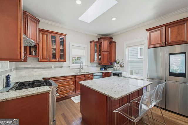 570 East Avenue NE, Atlanta, GA 30312