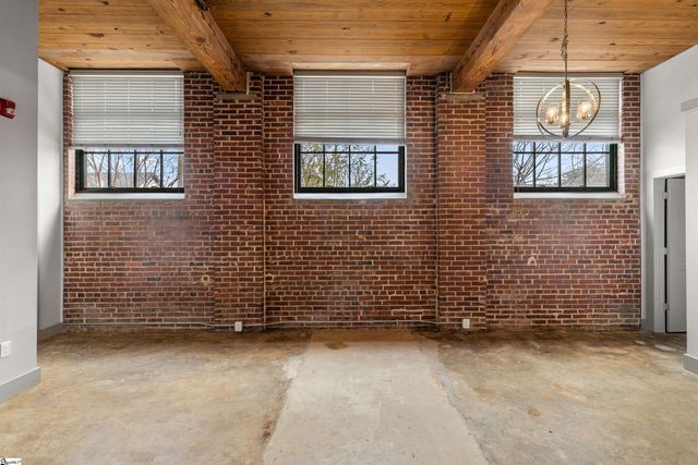 806 Green Avenue UNIT 102, Greenville, SC 29605