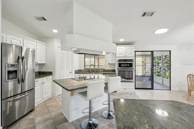 756 HEATHROW AVENUE, The Villages, FL 32159
