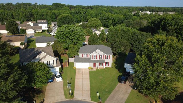 118 Moonshadow Court, Duncan, SC 29334