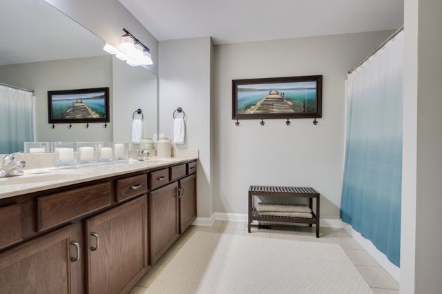800 Harbor Dr, Lancaster, TN 38569