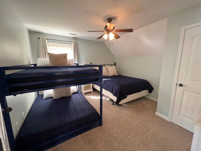 800 Harbor Dr, Lancaster, TN 38569