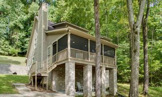 800 Harbor Dr, Lancaster, TN 38569