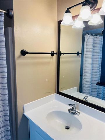 252 mill creek Pl, Roswell, GA 30076