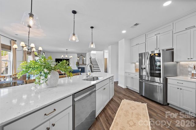 138 Lambeth Loop, Mooresville, NC 28115