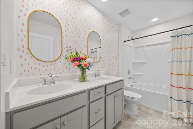 138 Lambeth Loop, Mooresville, NC 28115