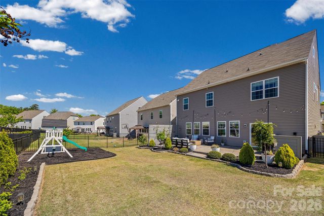 138 Lambeth Loop, Mooresville, NC 28115