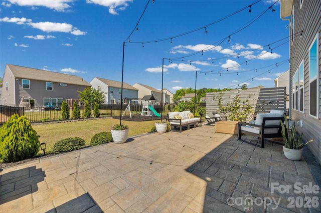 138 Lambeth Loop, Mooresville, NC 28115