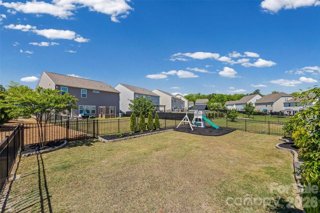 138 Lambeth Loop, Mooresville, NC 28115