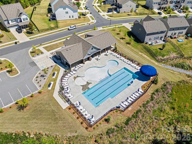 138 Lambeth Loop, Mooresville, NC 28115