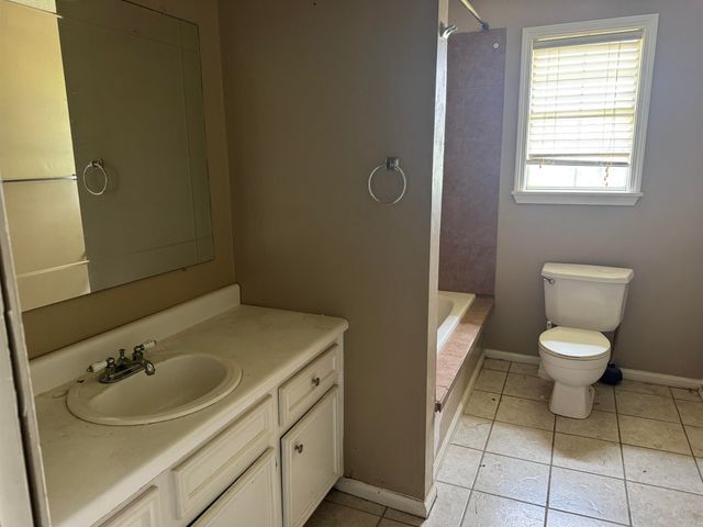44 CR 146, Corning, AR 72422