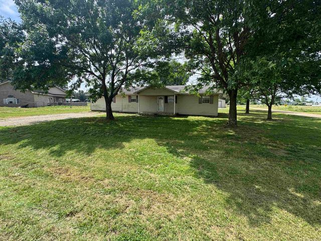 44 CR 146, Corning, AR 72422
