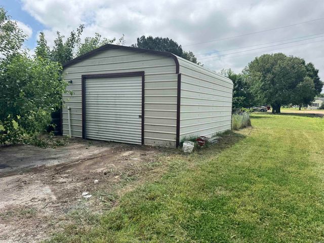 44 CR 146, Corning, AR 72422