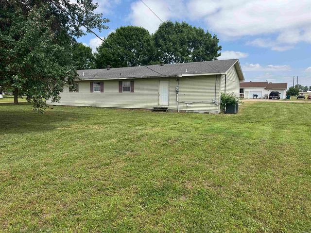 44 CR 146, Corning, AR 72422