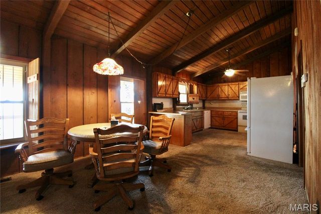 1364 Wayne 551, Williamsville, MO 63937