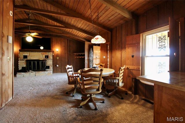 1364 Wayne 551, Williamsville, MO 63937