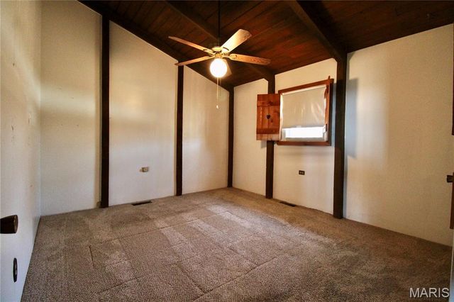 1364 Wayne 551, Williamsville, MO 63937