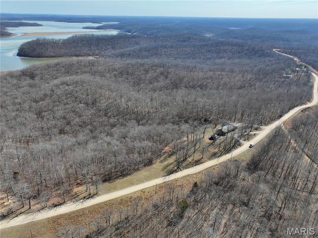 1364 Wayne 551, Williamsville, MO 63937