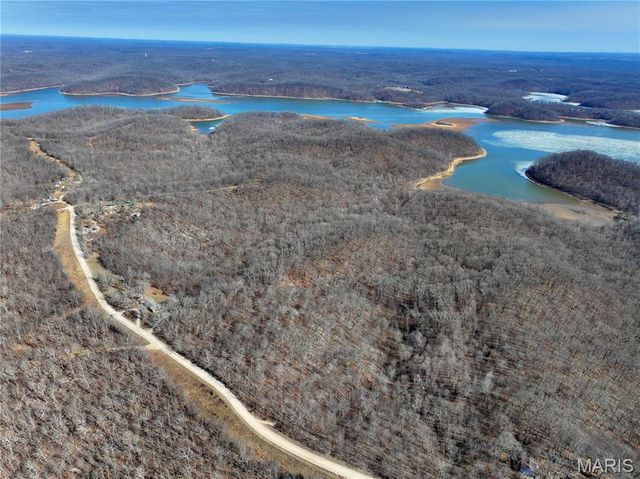 1364 Wayne 551, Williamsville, MO 63937