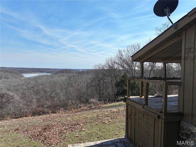 1364 Wayne 551, Williamsville, MO 63937