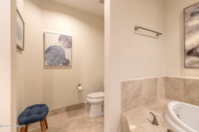 231 Riverside Dr Unit 2504, Holly Hill, FL 32117