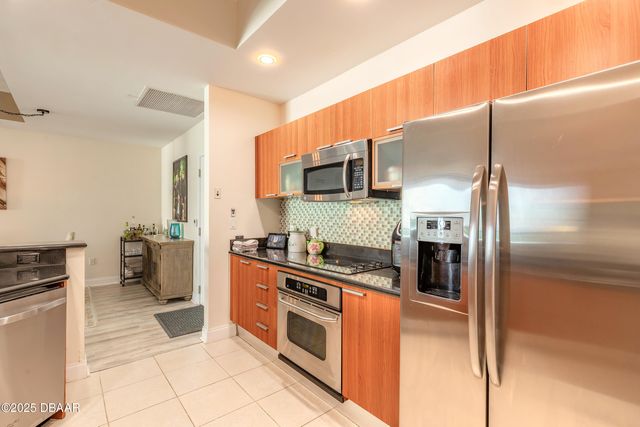 231 Riverside Dr Unit 2504, Holly Hill, FL 32117