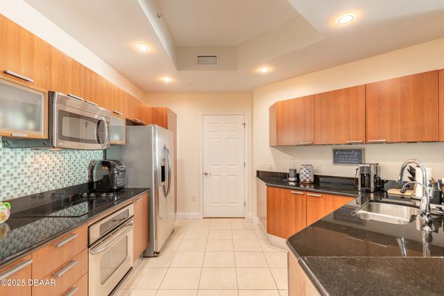 231 Riverside Dr Unit 2504, Holly Hill, FL 32117