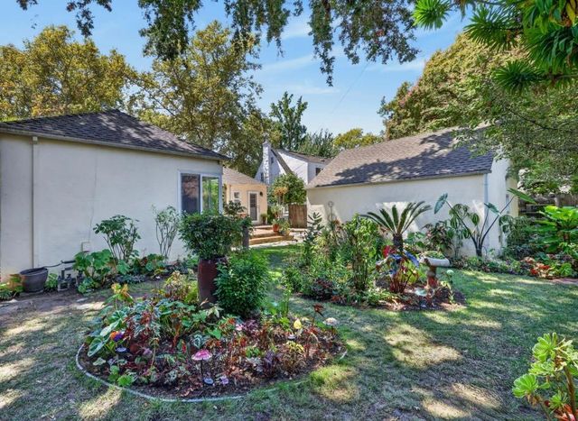 1621 10th Ave, Sacramento, CA 95818