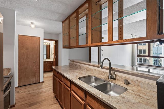 433 S 7th Street 2209, Minneapolis, MN 55415
