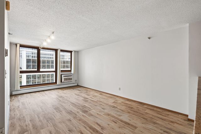 433 S 7th Street 2209, Minneapolis, MN 55415