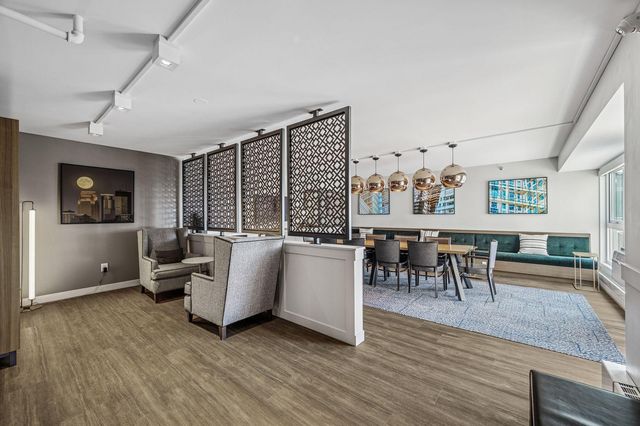 433 S 7th Street 2209, Minneapolis, MN 55415