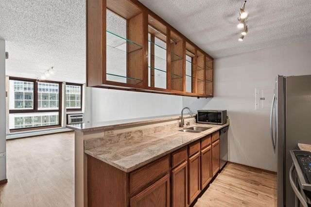 433 S 7th Street 2209, Minneapolis, MN 55415